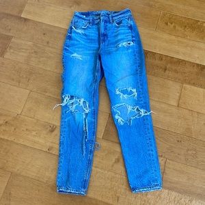 American Eagle Mom Jean super distressed
